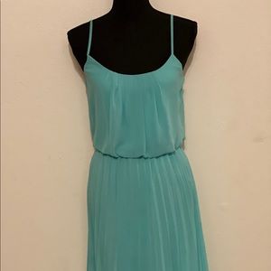 Almost brand new dress for the summer